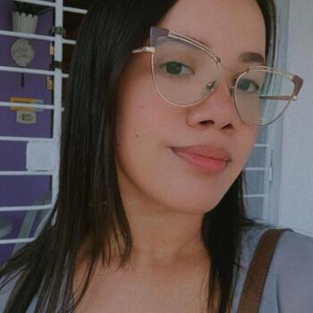 Babá em Abreu e Lima: Juliana