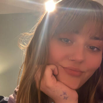 Babysitter Oak Park: Angie