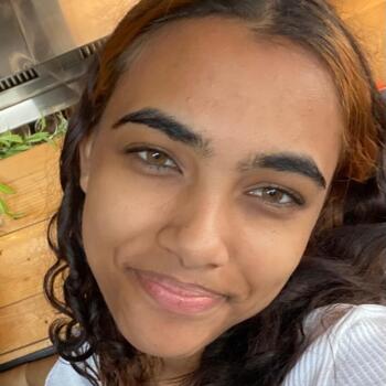 Babysitter in Cape Town: Tameeya