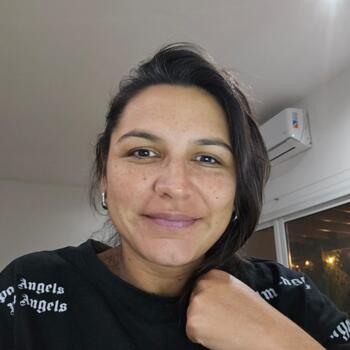 Trabajo para niñera en Tigre: trabajo para niñera Cristina