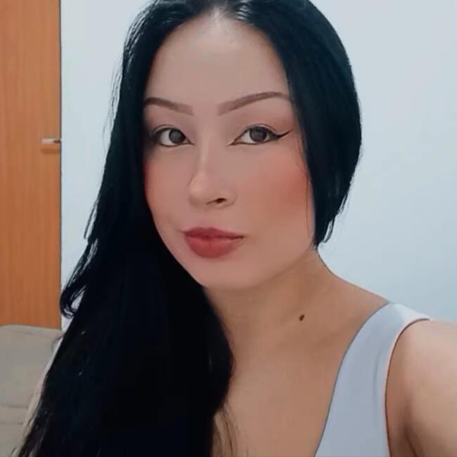 Babysitter in São Carlos: Leticia