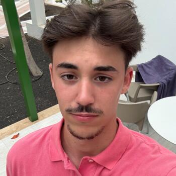 Babysitter Angoulême: Brice