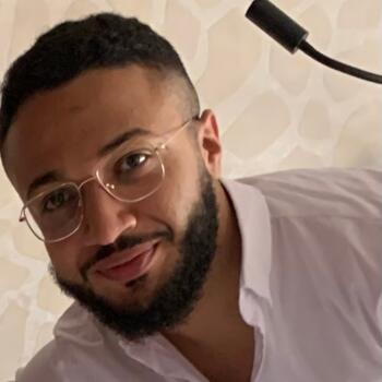 جليسة أطفال الدار البيضاء: Mohamed Amine