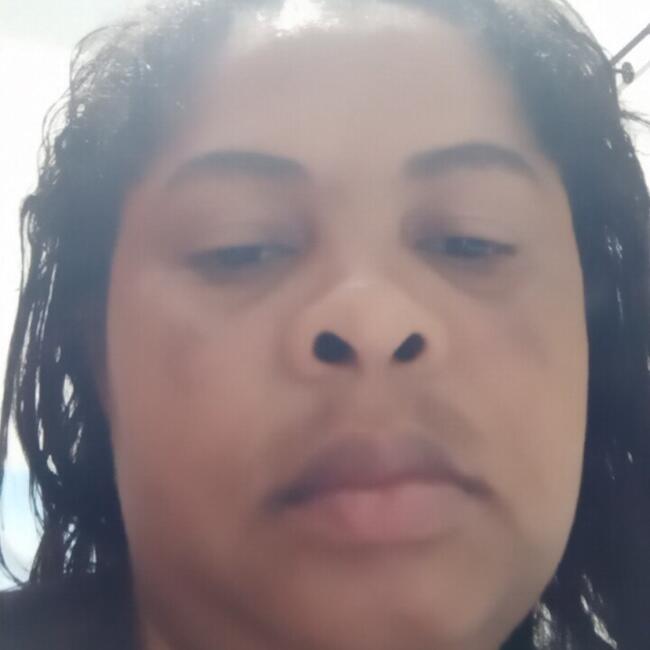 Emprego de babá em Santa Bárbara do Leste: Divina Ribeiro.