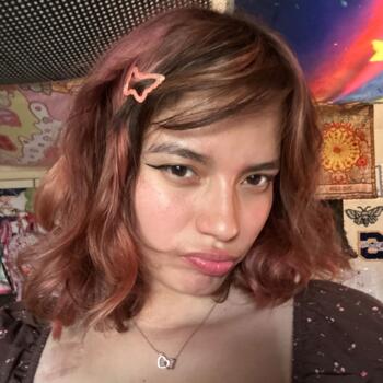 Babysitter in Adelanto: Emily