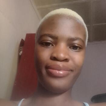 Babysitter in Johannesburg: Kamogelo