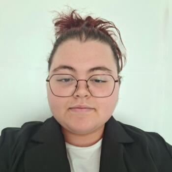 Babysitter in Stillorgan: Julia ana