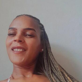 Emprego de babá em Juiz de Fora: emprego de babá Fabiana