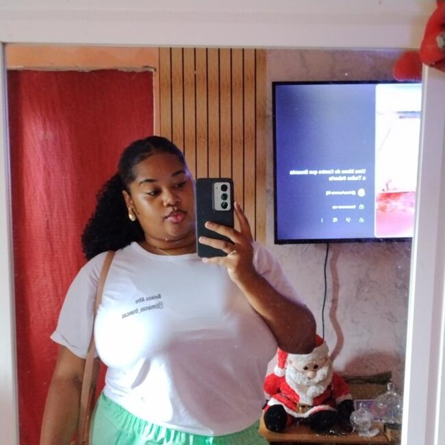 Babá em Salvador: Carla