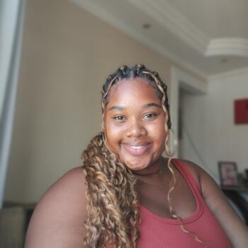 Babá em Salvador: Carla