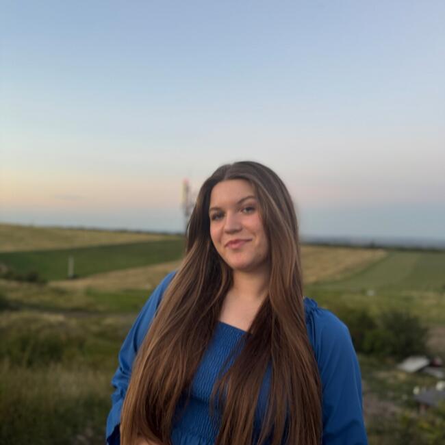 Babysitter in Leonding: Elly