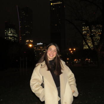 Babysitter in Cascais: Inês