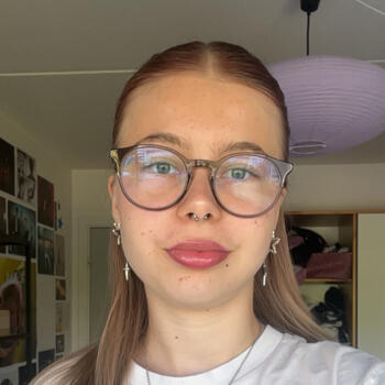 Babysitter Vallensbæk Strand: Cecilie Mai
