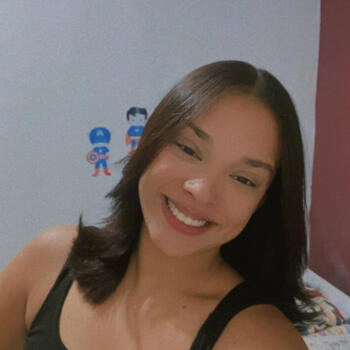 Babysitter Maceió: Lais