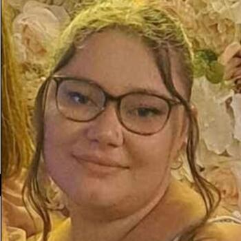Babysitter in Pergain-Taillac: Lea
