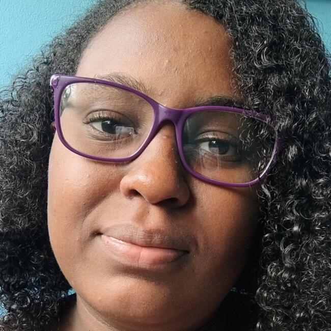 Babysitter in Paulista: Ester