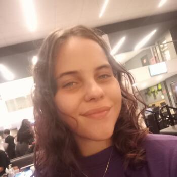 Babá em Maringá: Sabrina