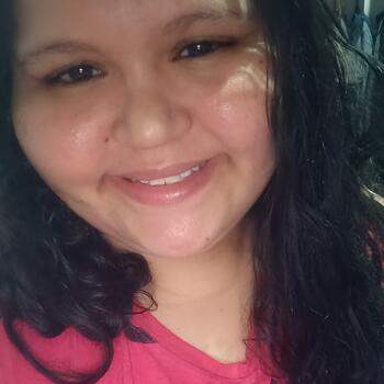 Babá em Trindade: Stefanny