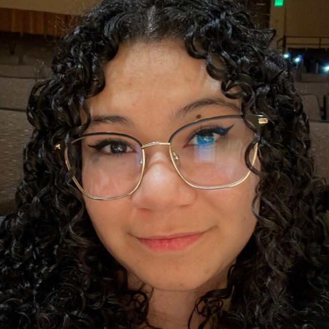 Babysitter in Anchorage: Alyeska