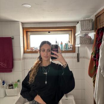 Babysitter em Penafiel: Lara