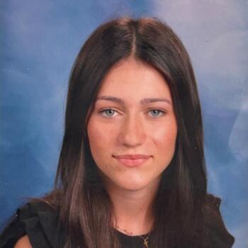 Babysitter in La Ciotat: Lucie