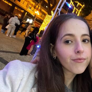 Babysitter in Gondomar: Lara