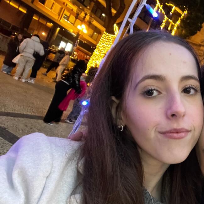 Babysitter in Gondomar: Lara