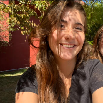 Babysitter in Almada: Alice