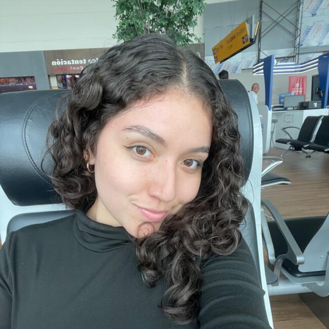 Babysitter in Shirley (New York): Kimberly