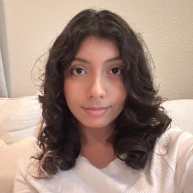 Nanny in Riverside: Camila