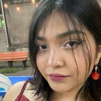 Babysitter Panama City: Yari