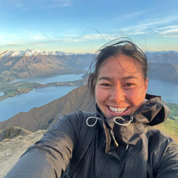 Babysitter in Auckland: Frances