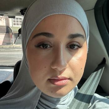 Babysitter Villefranche-sur-Saône: Miriam