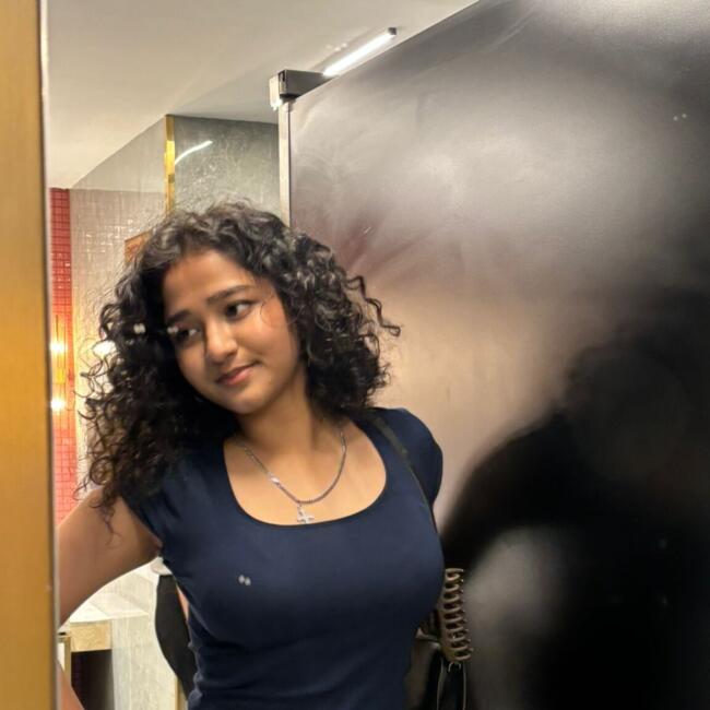 बंगलौर में बेबीसिटर: Roshini