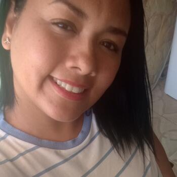 Babysitter in Olinda: Tamara