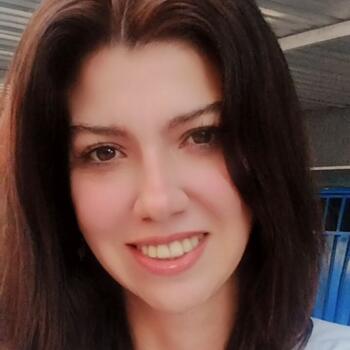 Babysitter Floridablanca: Naddia Victoria