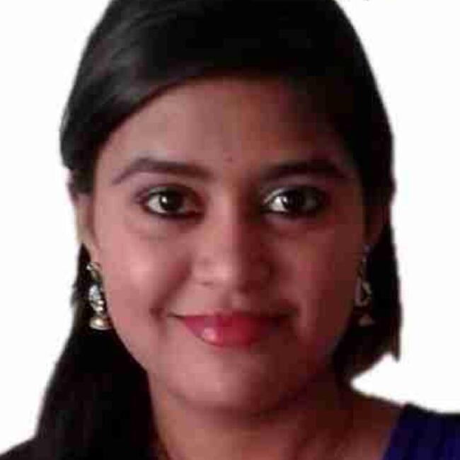 Babysitter in Mumbai: Richa