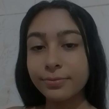Babá em Tamboré: Raica Maria calisto