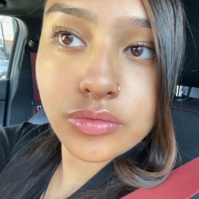 Babysitter in Brisbane: Rheign