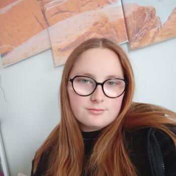 Babysitter in Fontaine-le-Sec: Kelly