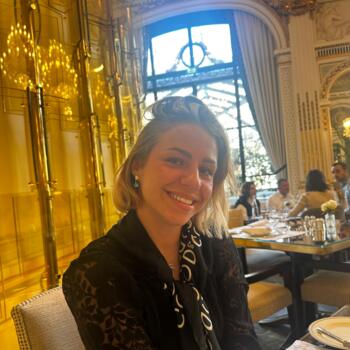 Babysitter in Nice: Flore