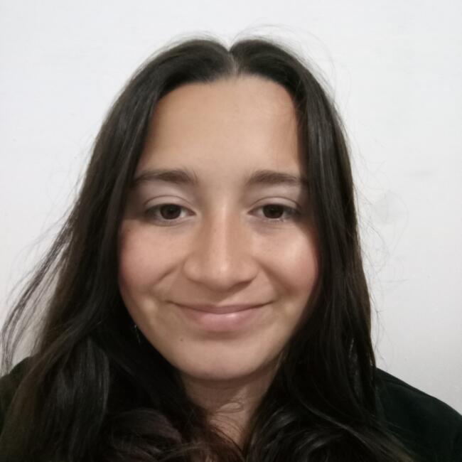 Niñera en Barros Blancos: Lucia