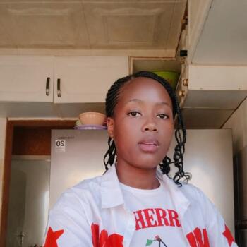 Babysitter in Johannesburg: Mbalenhle