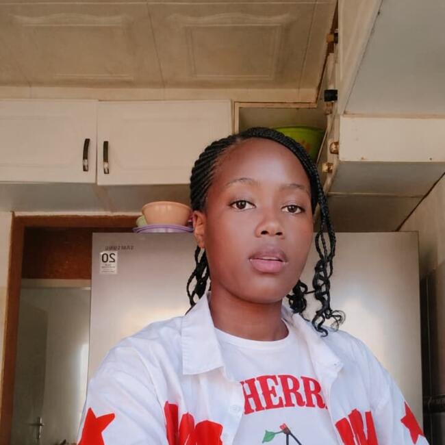 Babysitter in Johannesburg: Mbalenhle