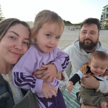 Babysitting job in Hervey Bay: babysitting job Charlotte