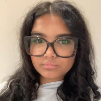 Nanny in Mouscron: Celine