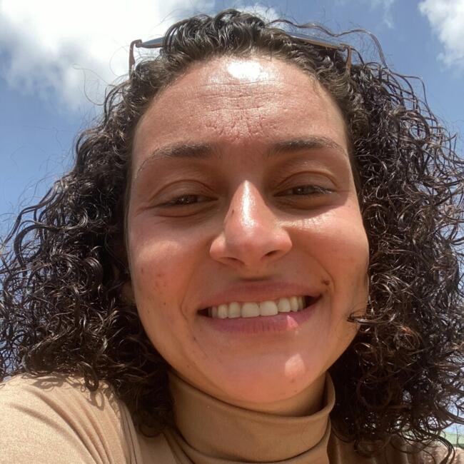 Babysitter in São Paulo: Bruna