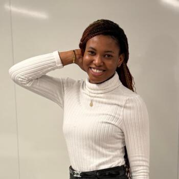 Babysitter in L'Haÿ-les-Roses: KATI