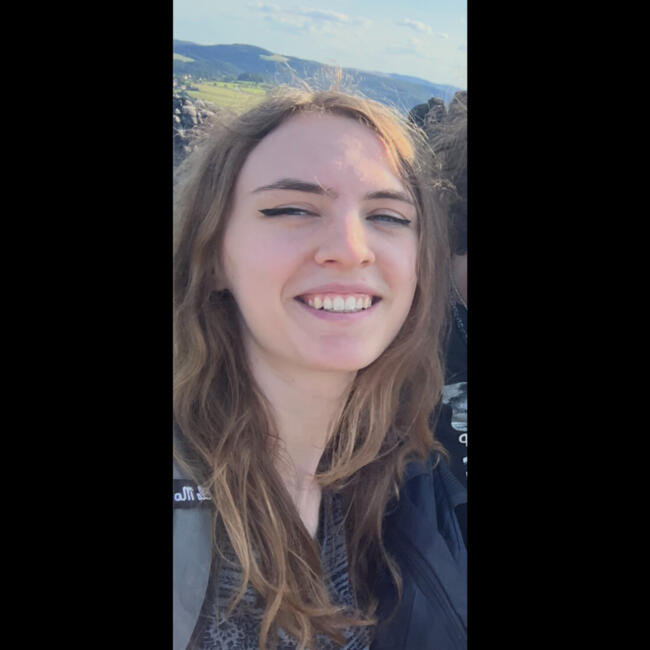 Babysitter in Aachen: Lucie Thérèse