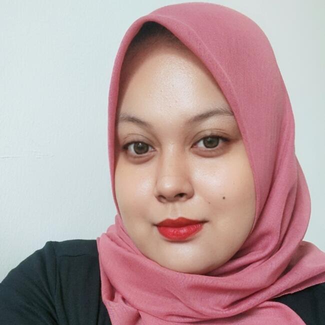 Babysitter in Kampung Baharu Nilai: Asyafiqa